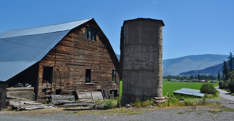 barn and silo